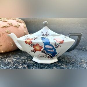 Vintage Royal Trico Teapot White Black Bird Hand Painted Nagoya Japan